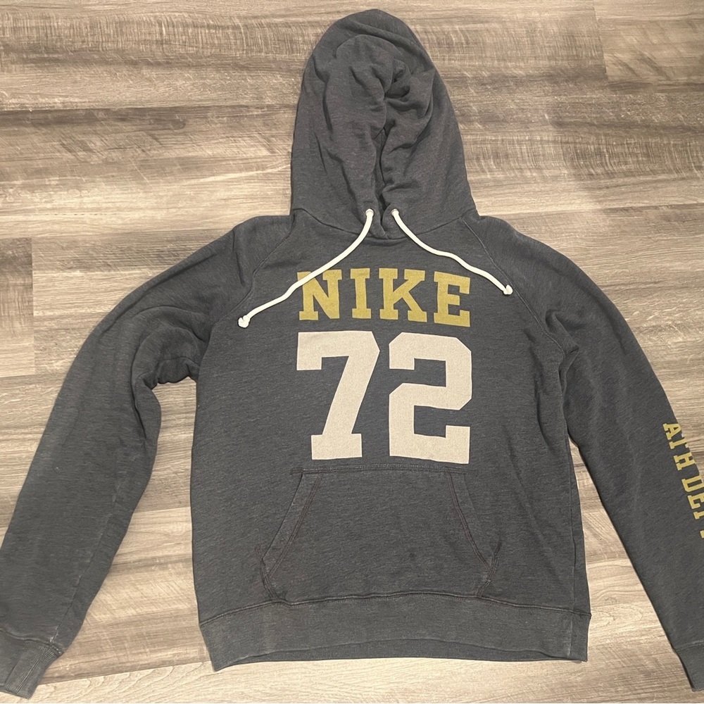 Nike Women’s Gray Hoodie